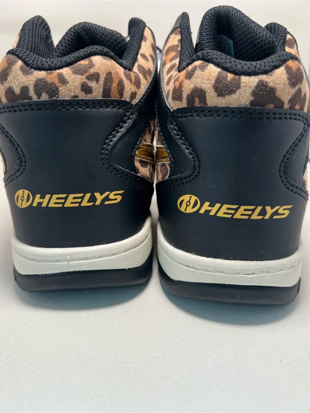 Heelys kids sneakers
